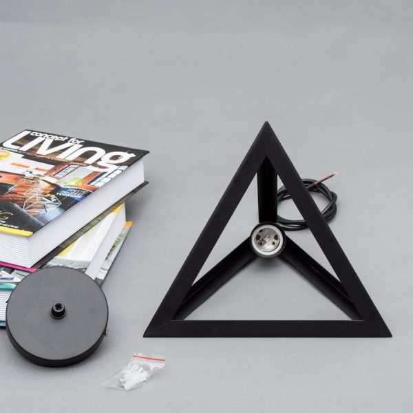 Lampadario a sospensione moderna, lampada a sospensione stile geometrico, lampada in metallo in forma triangolo - immagine 11