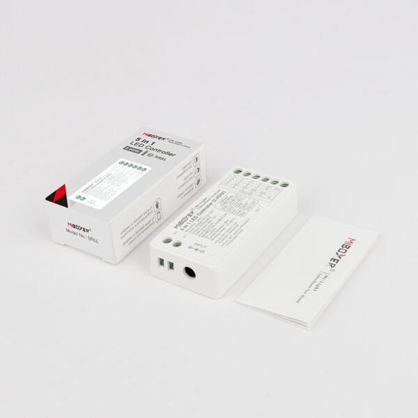 Low power consumption 5 in 1 LED Controller (2.4GHz - immagine 4